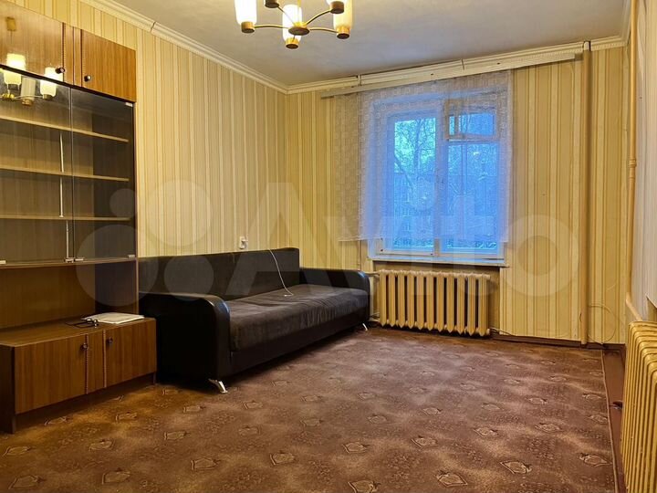 2-к. квартира, 43,8 м², 2/5 эт.