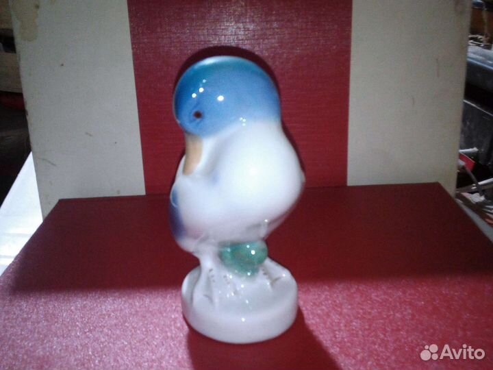 Фарфоровая уточка