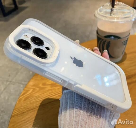 Чехол на iPhone