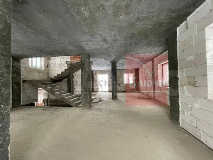 Коттедж 345 м² на участке 11,6 сот.