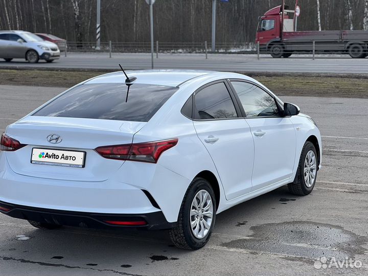 Hyundai Solaris 1.4 AT, 2020, 110 000 км