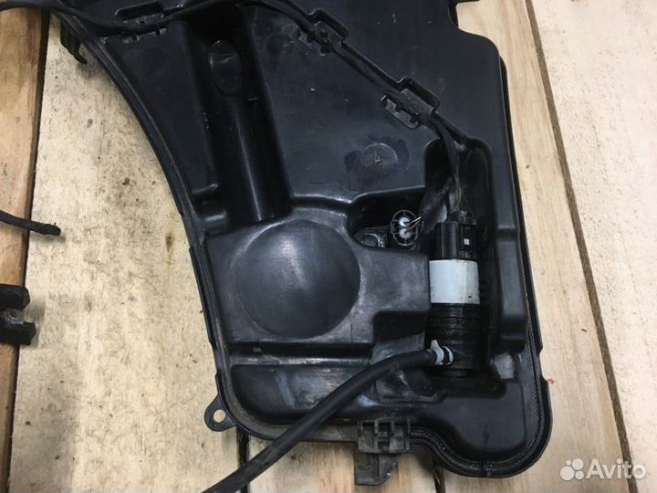 Бачок омывателя Bmw 530D G30 LCI B57D30A 2020