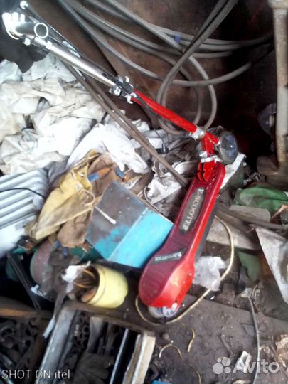 Продам электросамокат e-scooter