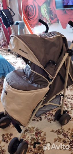 Прогулочная коляска