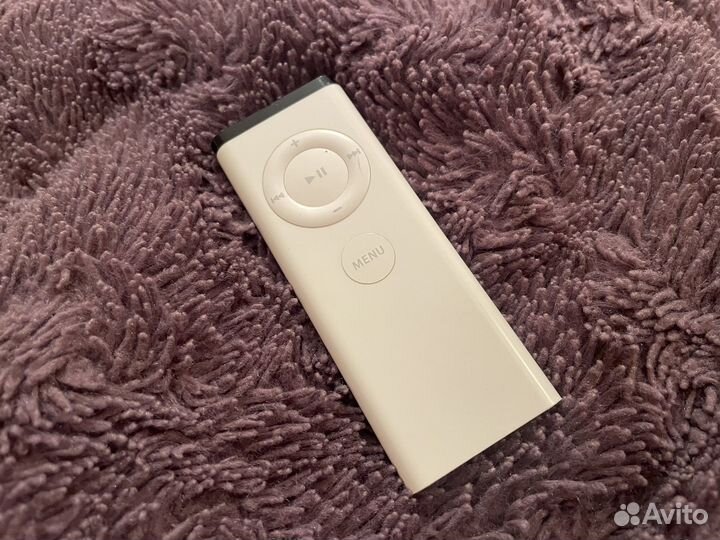 Пульт Apple Remote