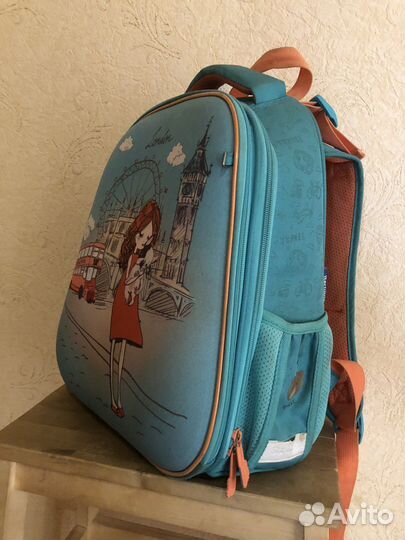 Рюкзак школьный для девочки