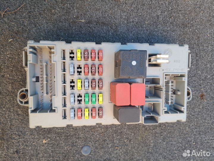 51770619 Блок предохранителей Fiat Doblo 51821413
