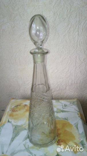 Графины с рюмками