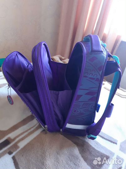 Рюкзак школьный