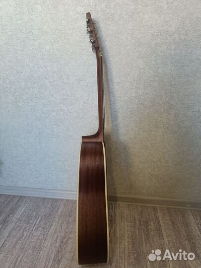 Гитара с топом из массива Cort earth 70 OP (новая)