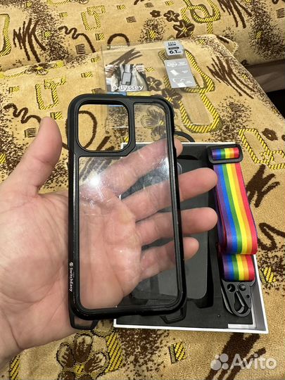 Чехол switcheasy odyssey iPhone 13 pro