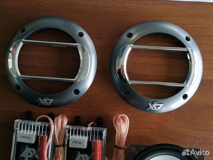 Компонентная акустическая система ESX SE4.2C