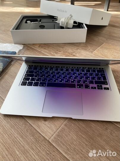 Apple MacBook Air 13 2017-2019 отличные