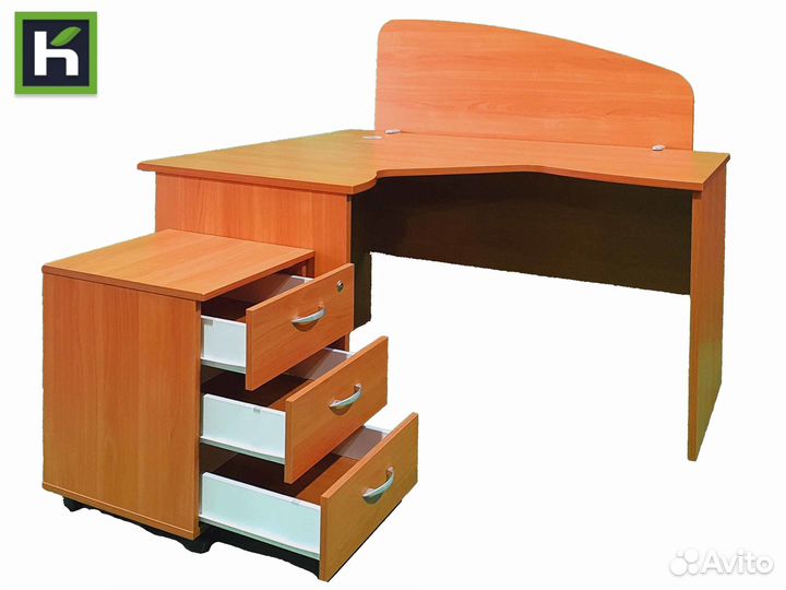 Стол офисный с тумбой