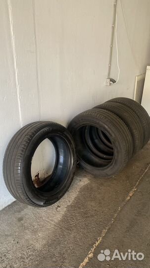 Резина колёса шины 215/55 R17