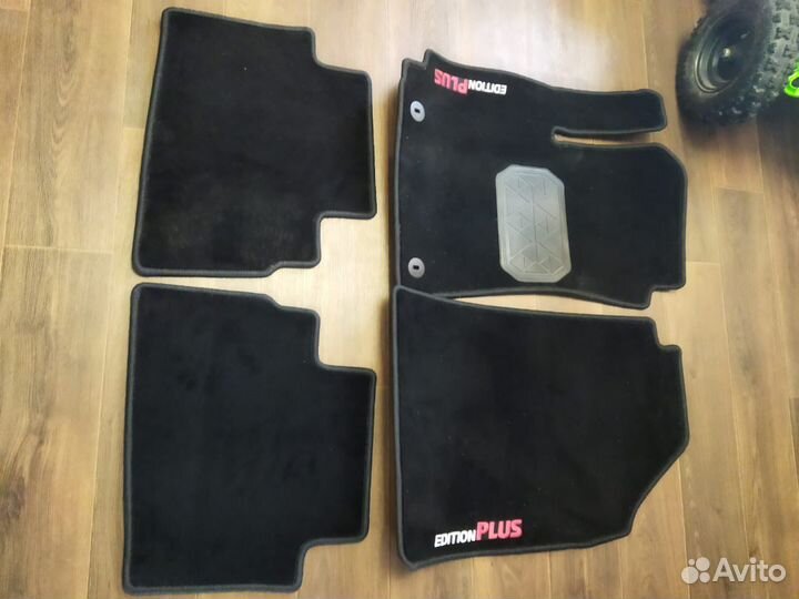 Коврики для машины