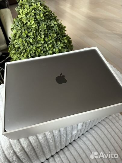 Apple MacBook air 13 2020 m1 8gb 256