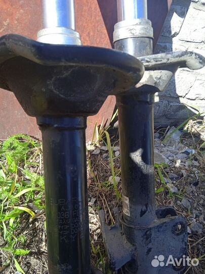 Стойки Sybarl,Пара