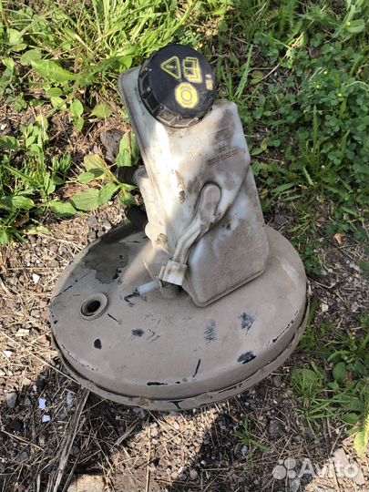 Вакуумный усилитель тормозов Ford Focus 2