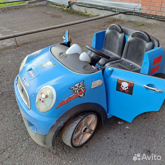 Детский электромобиль двухместный бу