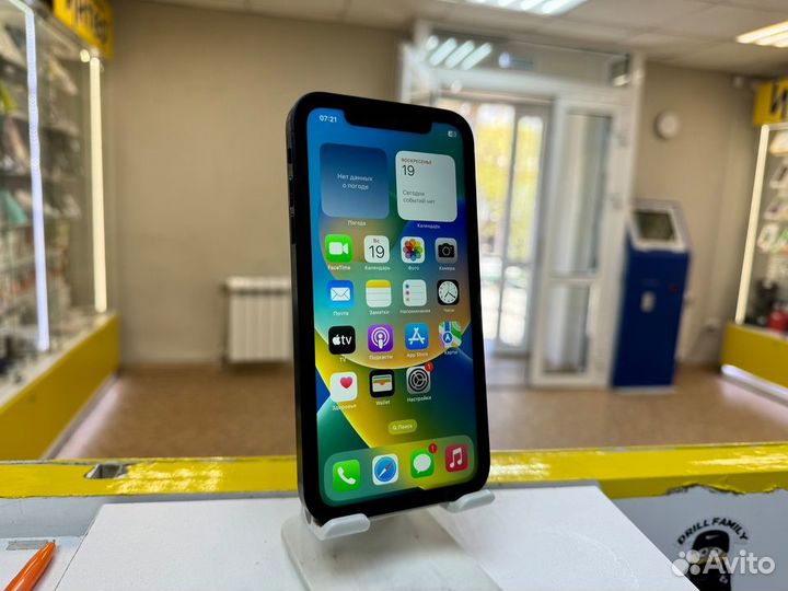 Смартфон Apple iPhone Xr 128GB (в корпусе 15 Pro)