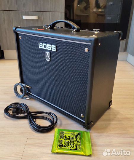 Boss Katana 50 Mk II (Комбоусилитель KTN2 +Кабель)