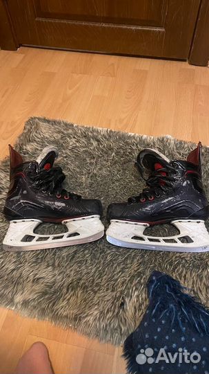 Коньки Bauer Vapor x800