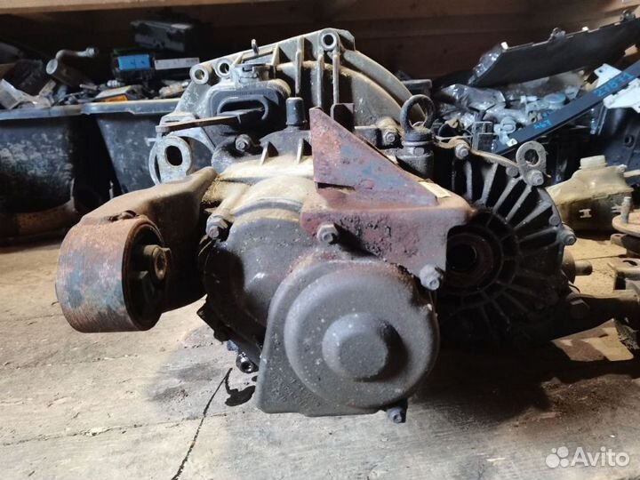 МКПП (механическая коробка переключения передач) в