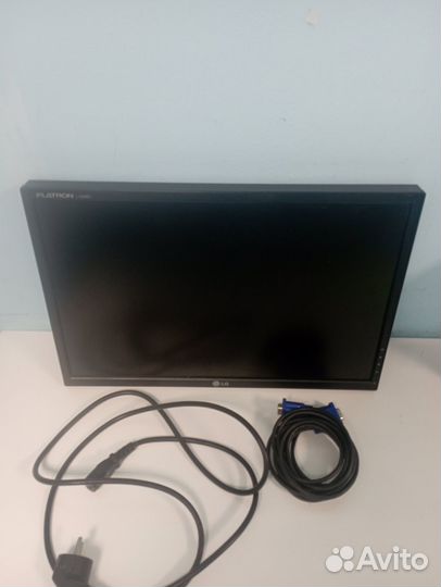 Монитор LG Flatron L192WS