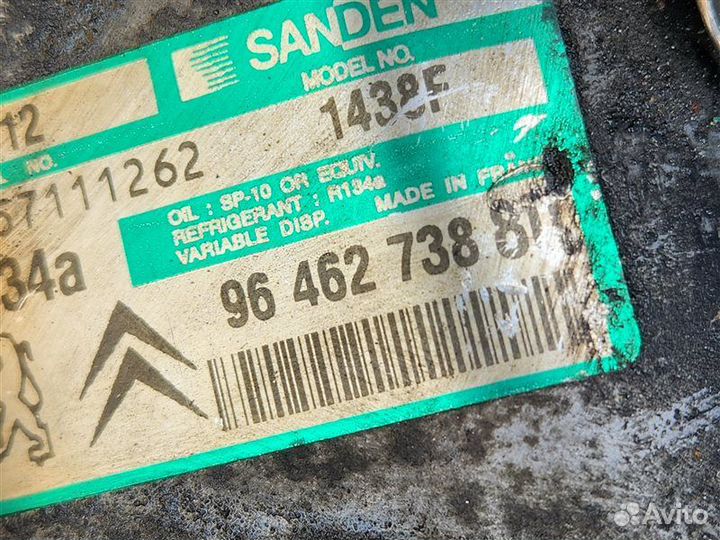 Компрессор кондиционера Peugeot 308 EP6 2011