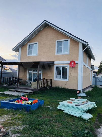 Коттедж 167 м² на участке 8 сот.