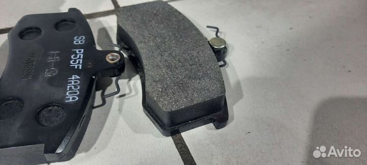 Колодки тормозные передние комплект LADA Kalina VA