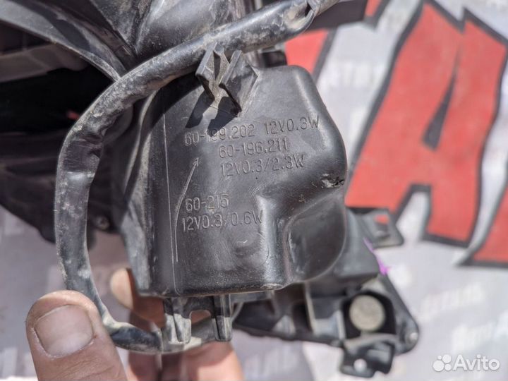 Фара левая Toyota Land Cruiser Prado 150 LC150 13