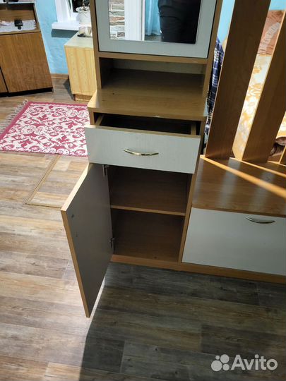 Шкаф в прихожую