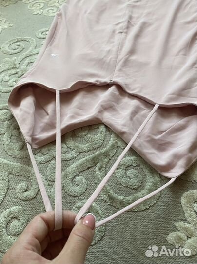 Платье пудровое L