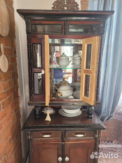 Буфет старинный антикварный