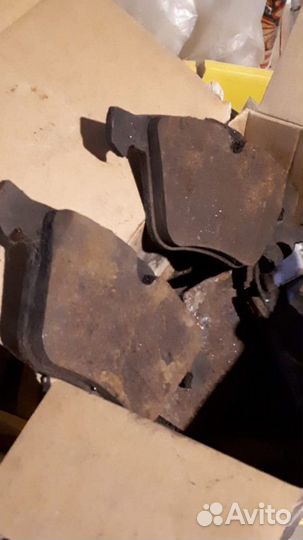 Тормозные диски и колодки на ягуар XF