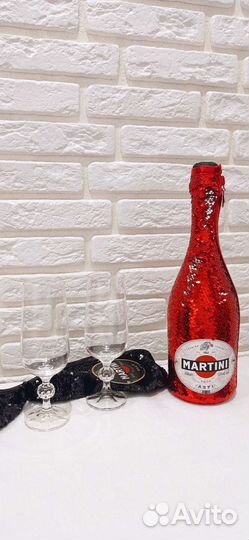 Праздничный чехол под бутылку Martini