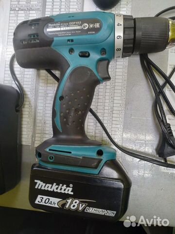 Аккумуляторная дрель-шуруповерт Makita DDF453