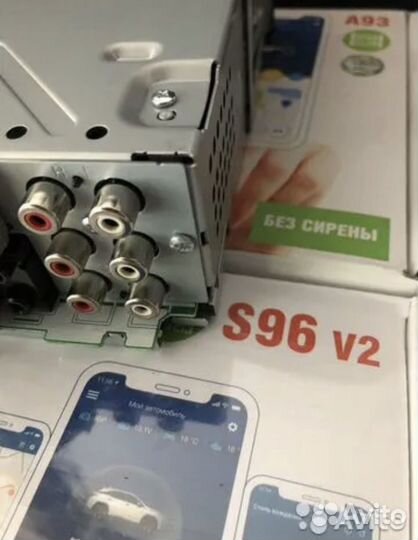 Pioneer X7750UI новый (3 пары RCA)