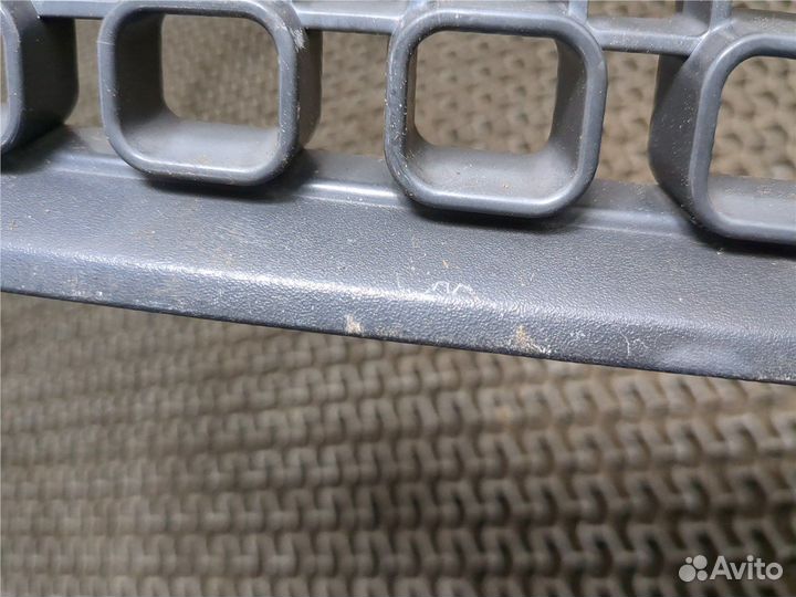 Решетка радиатора Ford Fusion, 2006