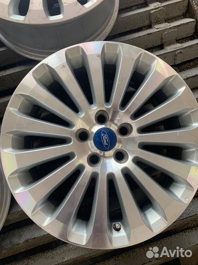 Диски оригинальные Ford R17