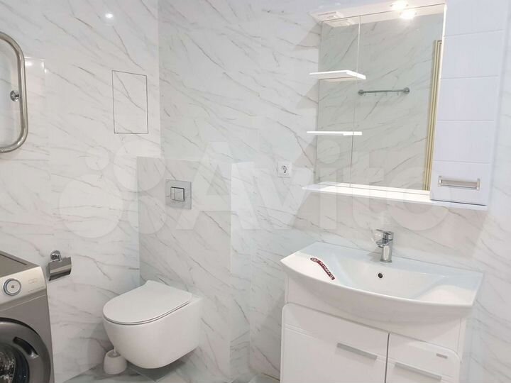 2-к. квартира, 71,3 м², 5/12 эт.