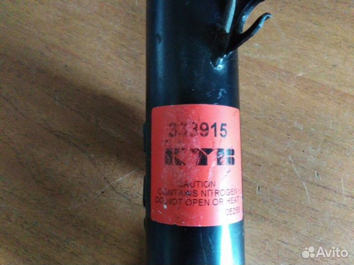 Амортизатор подвески передний правый Bmw 3-Series