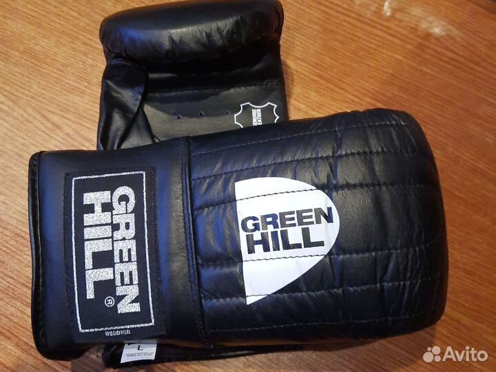 Боксерские перчатки 12 oz кожа