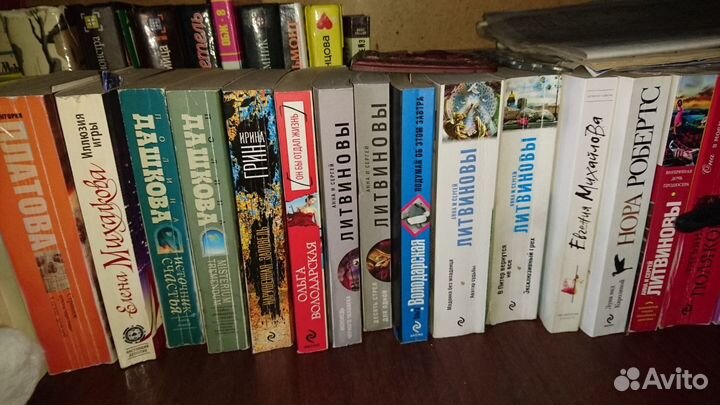 Продам книги