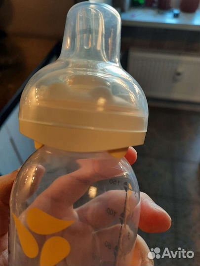 Бутылочка Medela Calma 250 мл со смартсоской
