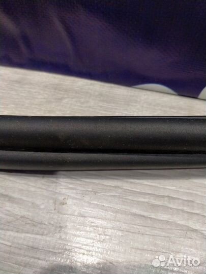 Уплотнительная резинка багажника Bmw 523I F10