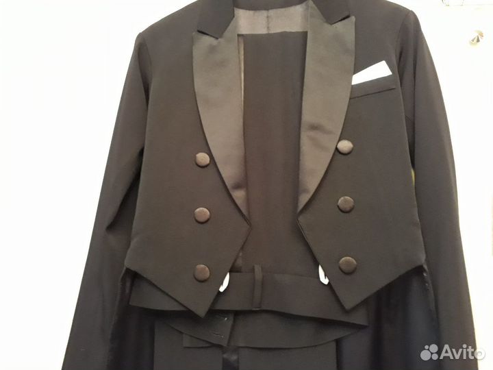 Фрак размер 42-44