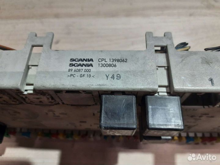 Блок предохранителей Scania 4-й серии